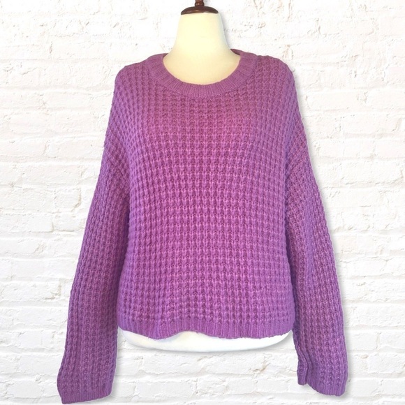 wild fable Sweaters - WILD Fable Boxy Lilac Cable Knit Crewneck Sweater Size Medium